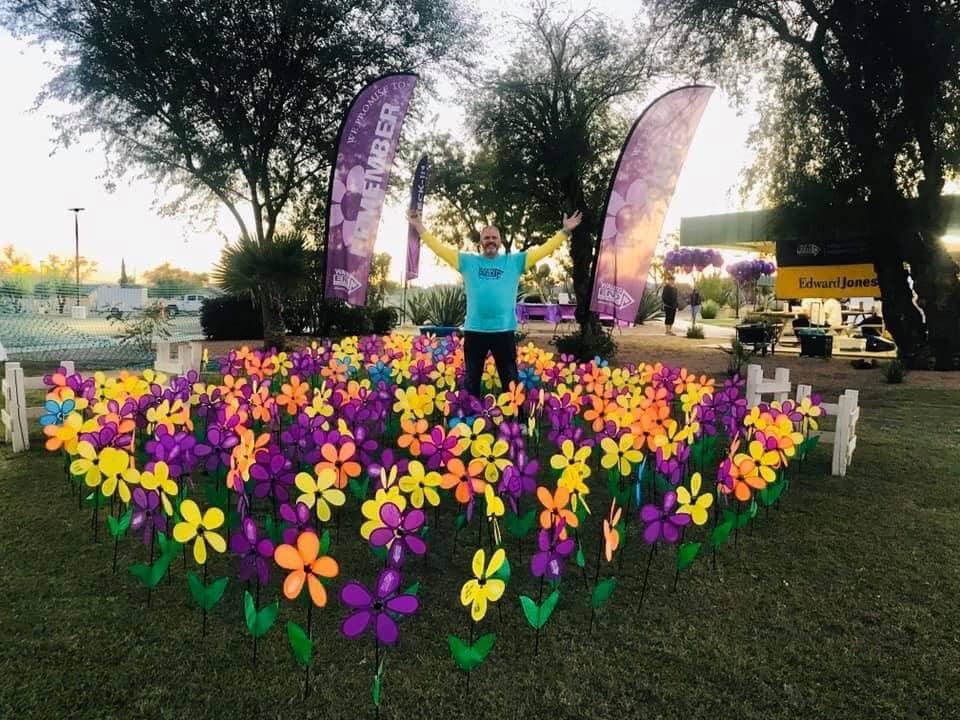 Group photo from West Valley Walk to End Alzheimer’s Disease