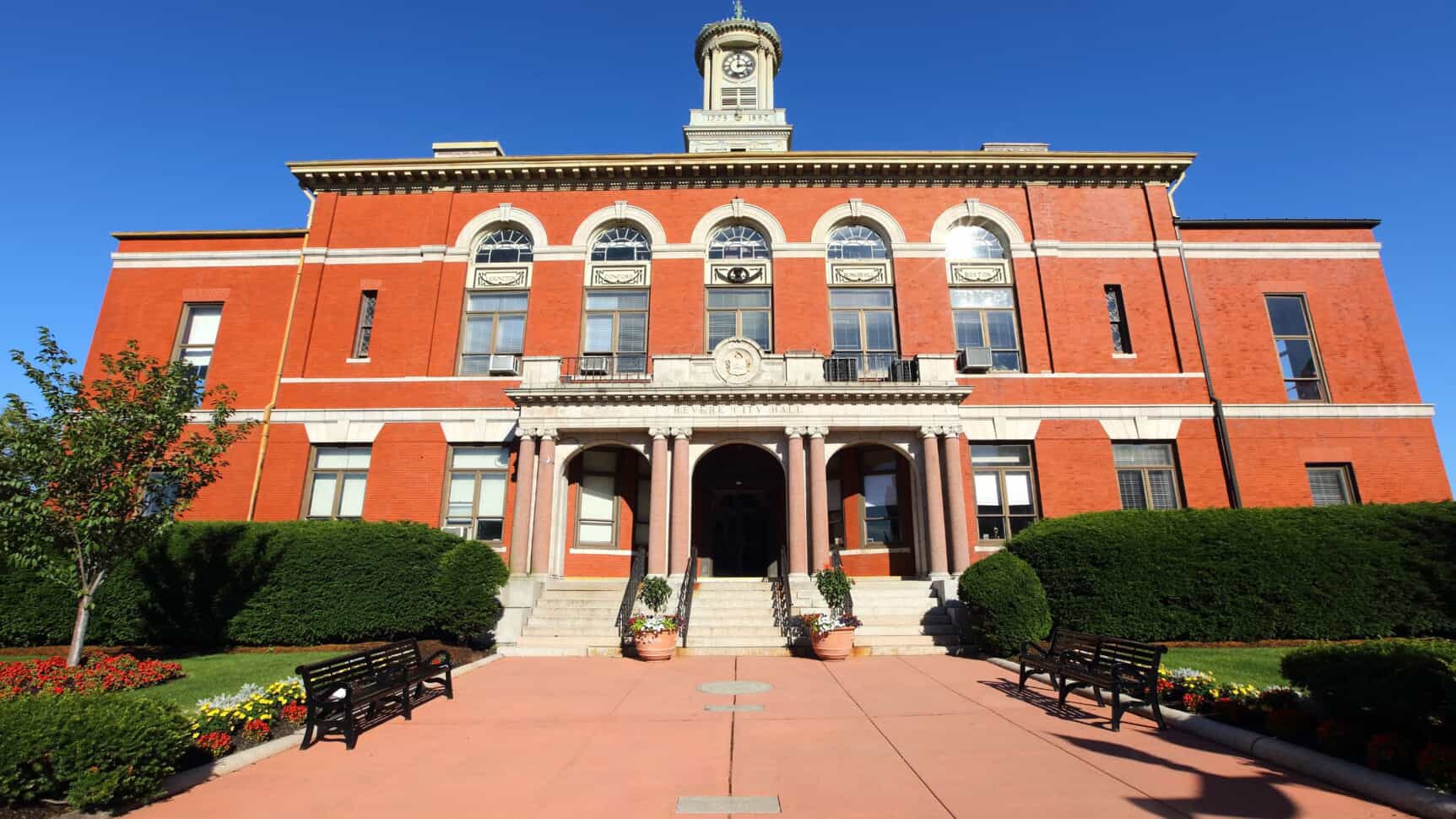 Revere city hall